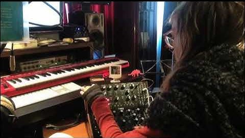 "Run-A-Done-Done" by G.T. Thomas - (semi)modular synth jam