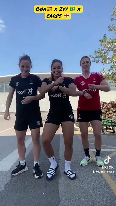 #reddevils #carrington #batlle #Ivy #Mary #lsv #onabatlle #wsl #ytshort#womensfootball #dancebuddies