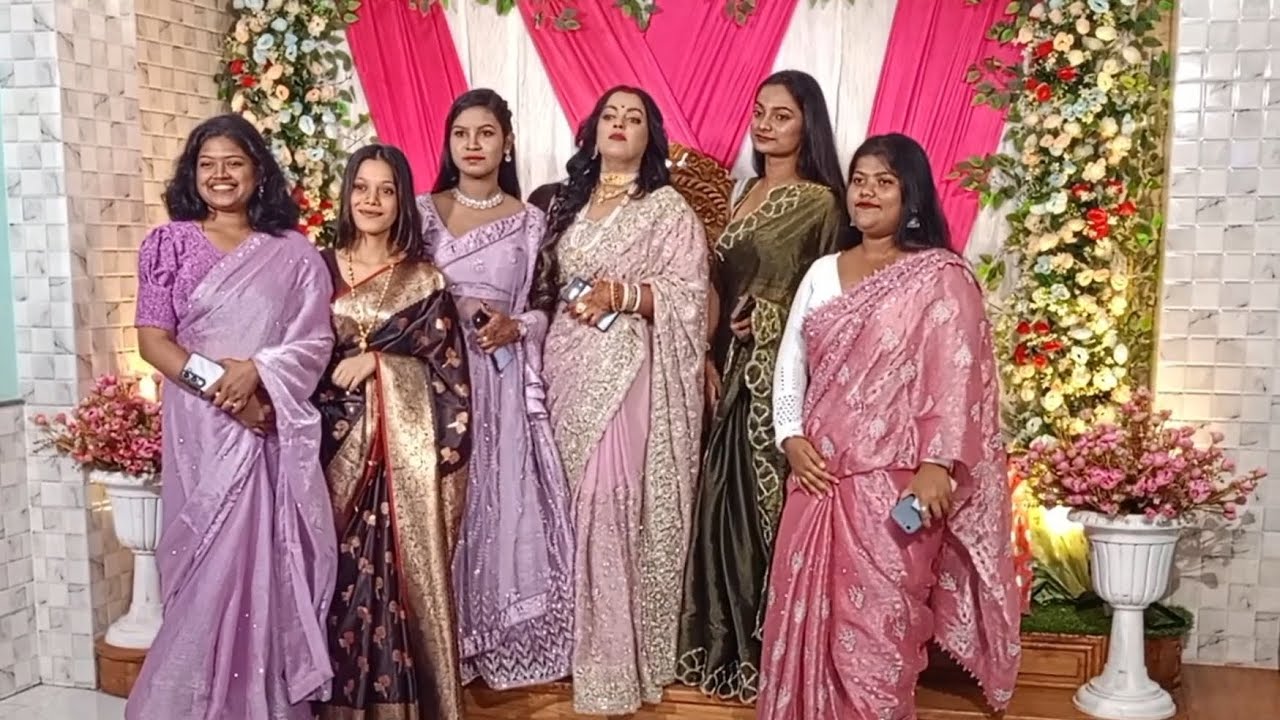 চল্লাম বান্ধবীদের সাথে বিয়ে বাড়িতে। এতো বড়ো হয়ে গিয়েছে এখনোও খেতে পারে না 😡