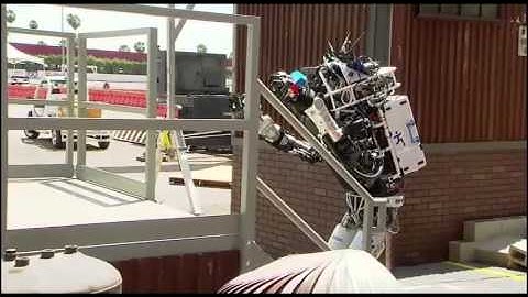 IHMC falls of the stairs in the Darpa Robotics Challenge finals