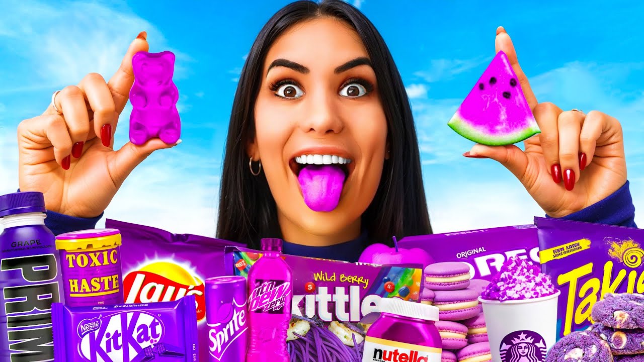 COMIENDO VIOLETA POR 24 HORAS !