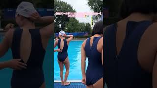 高校生のスクール水着