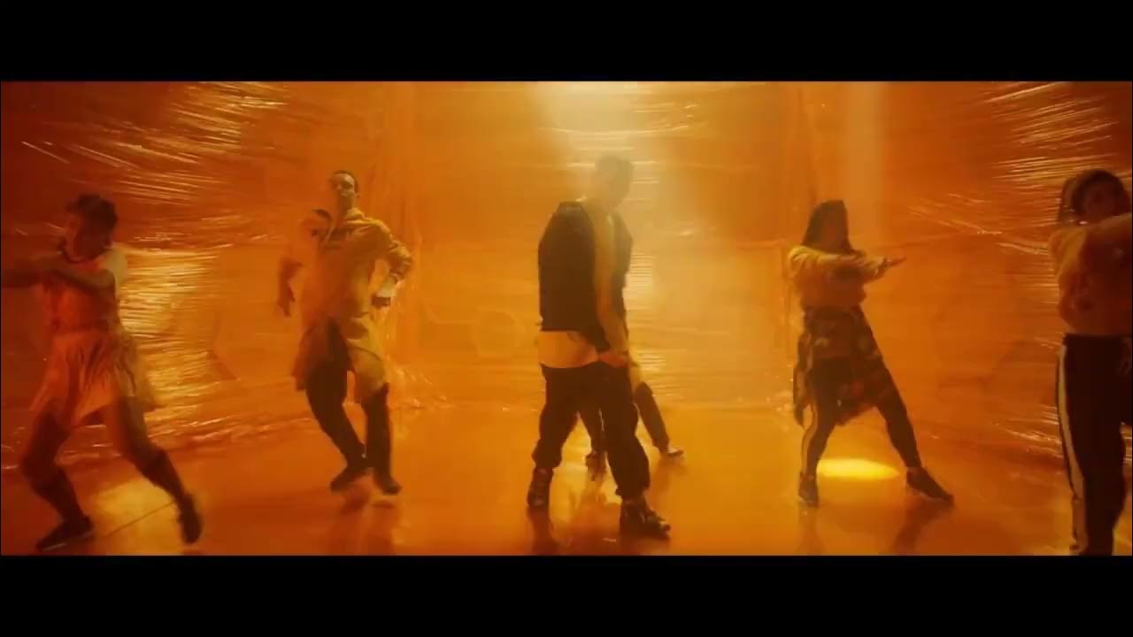 Клип пчеловод. Ты пчела я пчеловод. Клип про песню пчеловод. Клип про песню пчеловод. Клип про песню пчеловод.