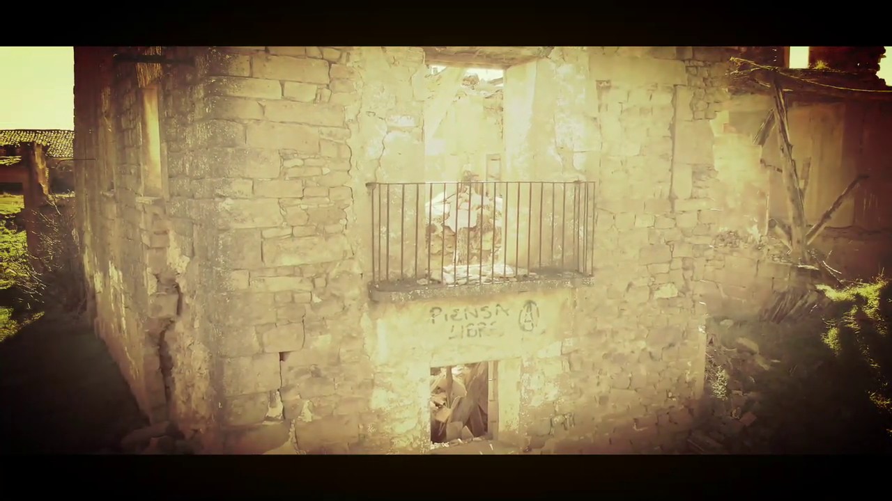 Sierra de los blancos (Zaragoza)Pueblo abandonado.