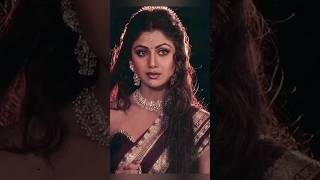 Shilpa Shetty Stunning Looks ✨Bollywood Diva #youtubeindia #reelsindia #90sgirl #shilpashetty #song