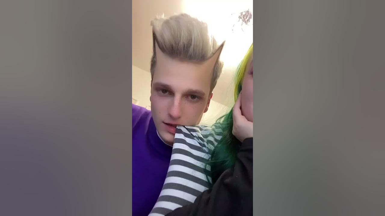 ВИЛЬЯМ БРУНО УКУСИЛ АЛИНУ! 😂 - YouTube