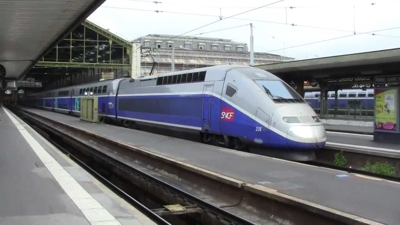 TGV Duplex trains arriving and departing simultaneously at Paris Gare ...
