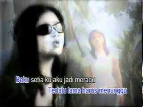 Rhiena Salju Di Kutub Rindu   by arbyziddan