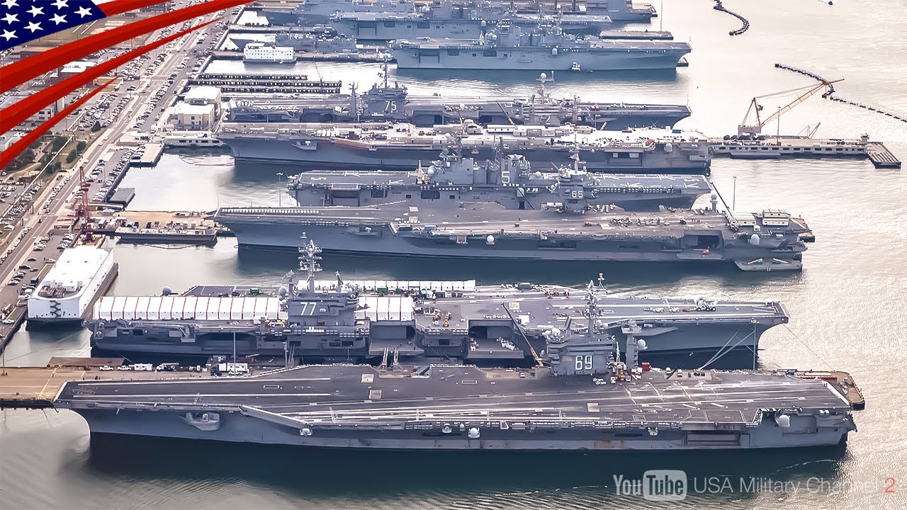 Norfolk, the world's largest naval port] A huge naval base that