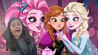 İşte Sihirli Kutudan Çıkan Pembe Monster High, Elsa Ve Annanın Oyunlar Oynadığı Youtube Videomuz