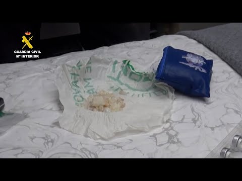 Detenidos un padre y un hijo que traficaban con drogas en Villanueva de G&aacute;llego