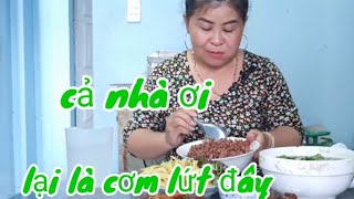 #23 Mình không giỏi ăn nói mà mình giỏi ăn cơm lứt với  cá khô và canh rau