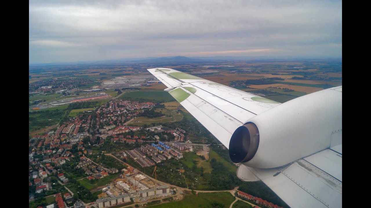 Landing at Wrocław from Olsztyn Mazury SprintAir Saab 340A