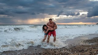 видео: ШТОРМ В СОЧИ СЕГОДНЯ #сочи #всеосочи картинка: ШТОРМ В СОЧИ СЕГОДНЯ #сочи #всеосочи