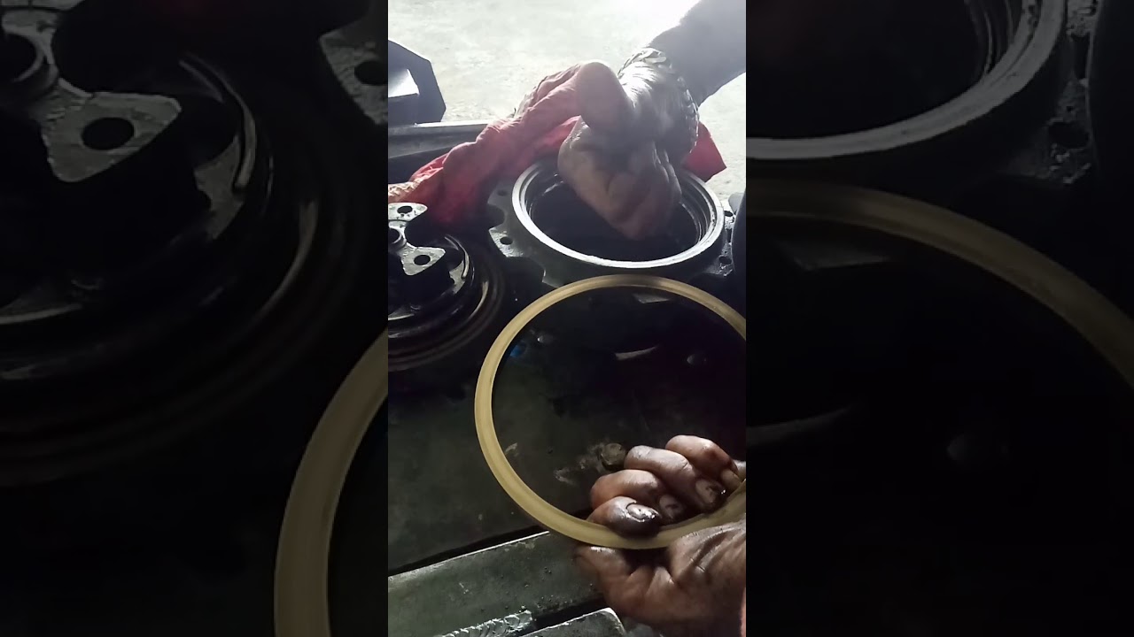 SERVIS (bongkar pasang) travel moto,gearbox HY-DASH mini  excapator pc 30 ex30/40