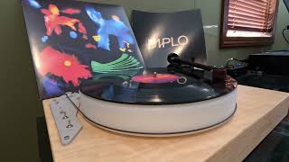 Diplo - Diplo - B2 - Right 2 Left Ft. Mele - Live Vinyl Recording