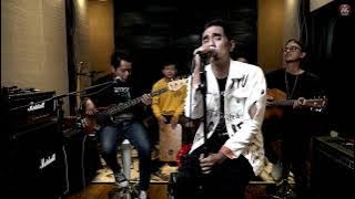 Asbak Band - Aku Bukan Dia (Ascada Music Night)