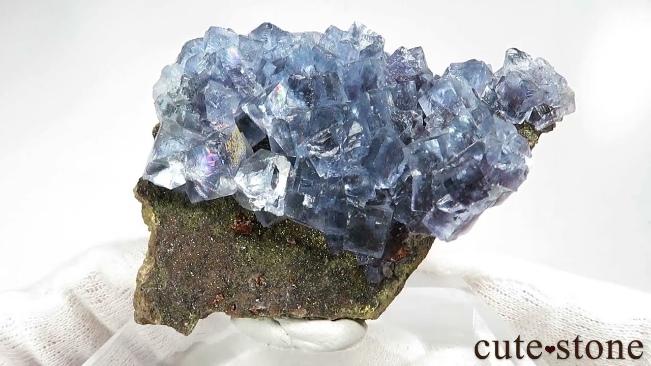 スペイン Emilio Mine産 ブルーフローライトの原石 No.15 - cute stone -