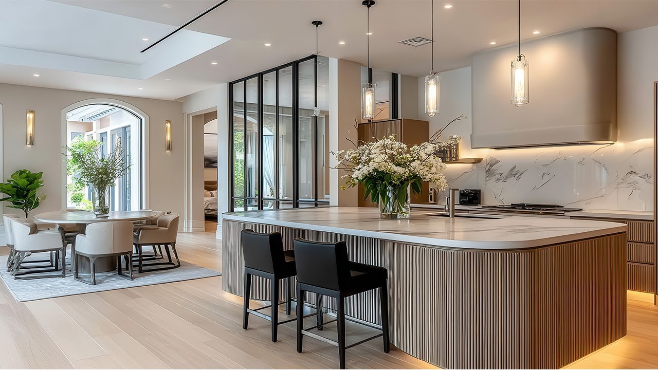 Timeless vs Trendy: Avoiding Kitchen Designs That Will Date Quickly