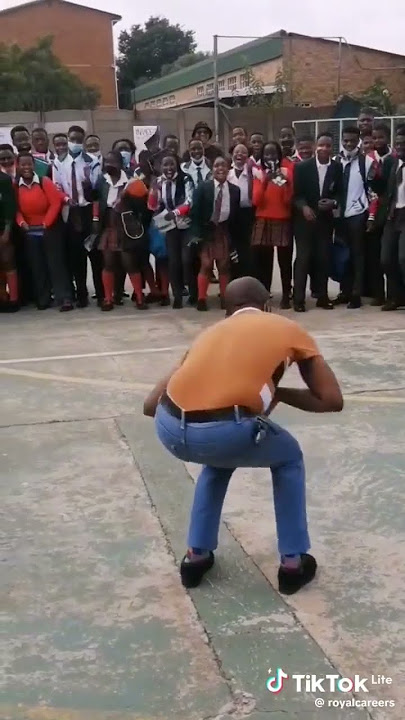 skhothane dance by teacher🔥🔥