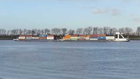 MONTANA (117 m) vaart over de Nieuwe Waterweg 9-11-2025