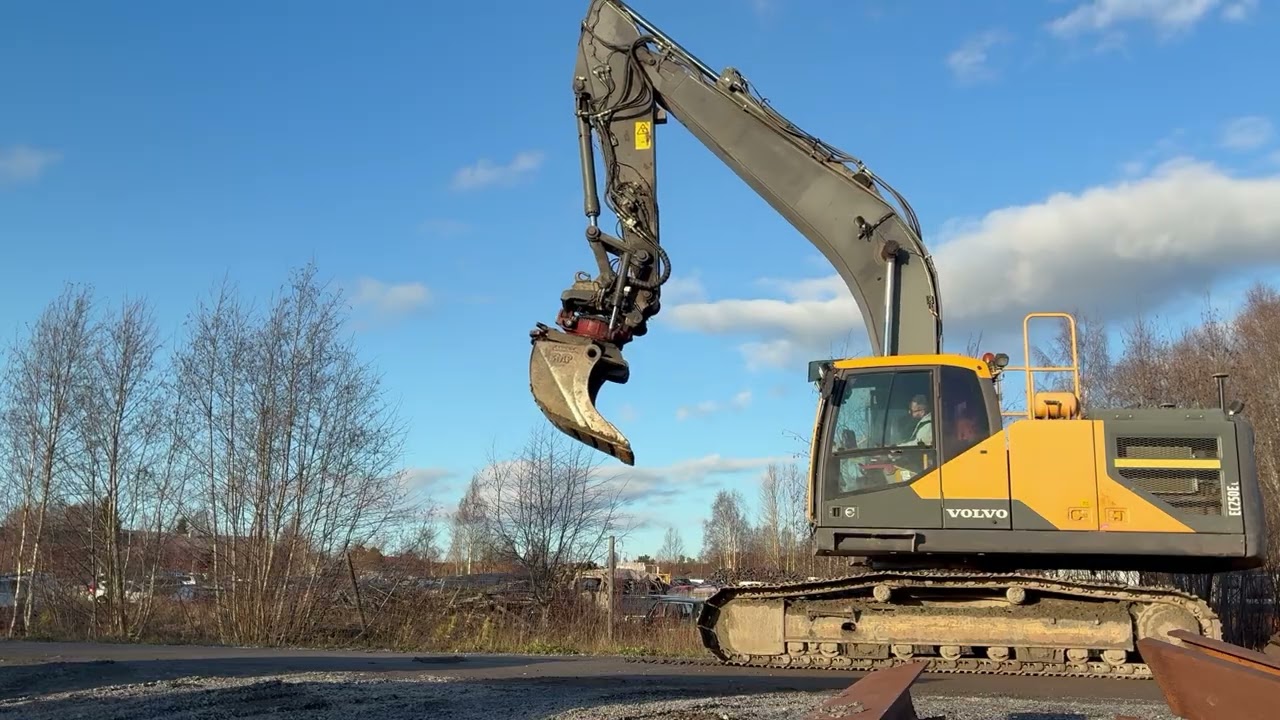 Bandgrävare Volvo EC250EL