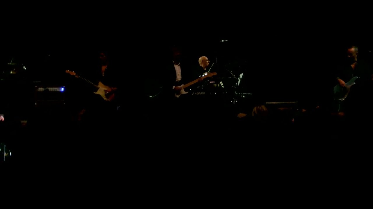 Eric Clapton - A Whiter Shade of Pale - Live new Years 2022-2023