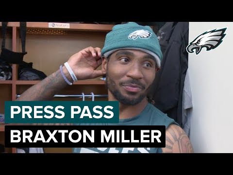 WR Braxton Miller Having Fun Playing Cam Newton In Practice | Eagles Press Pass
