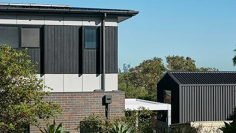 Julian Brenchley House: Part 2 - 'The Look - Balmerino Blend'