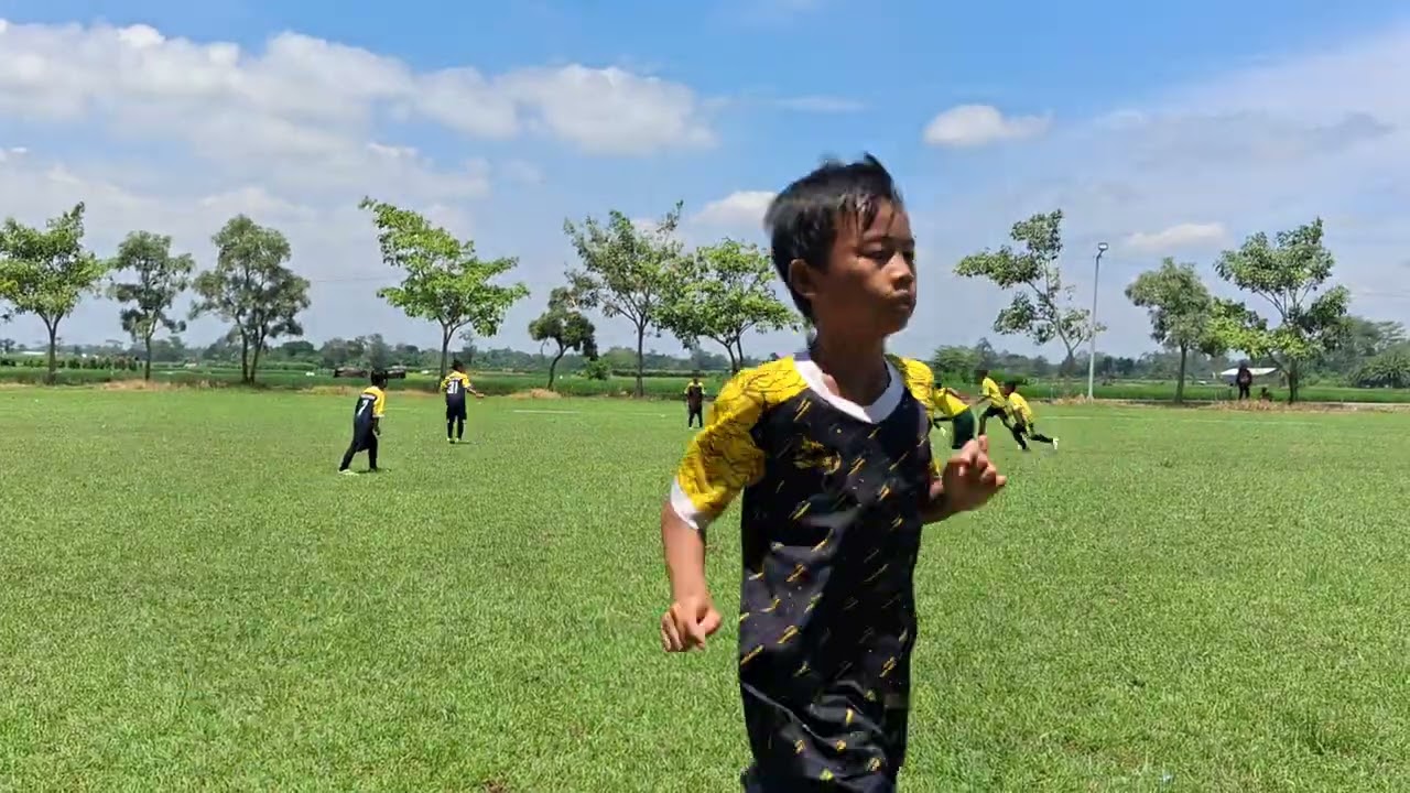 Garuda Muda vs Ngaglik Junior KU 2016 Ngaglik Junior Education Football 2026 Game 2