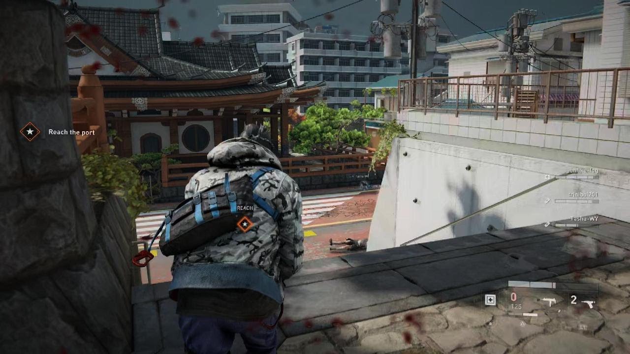 Bull and infector fighting. World War Z Aftermath