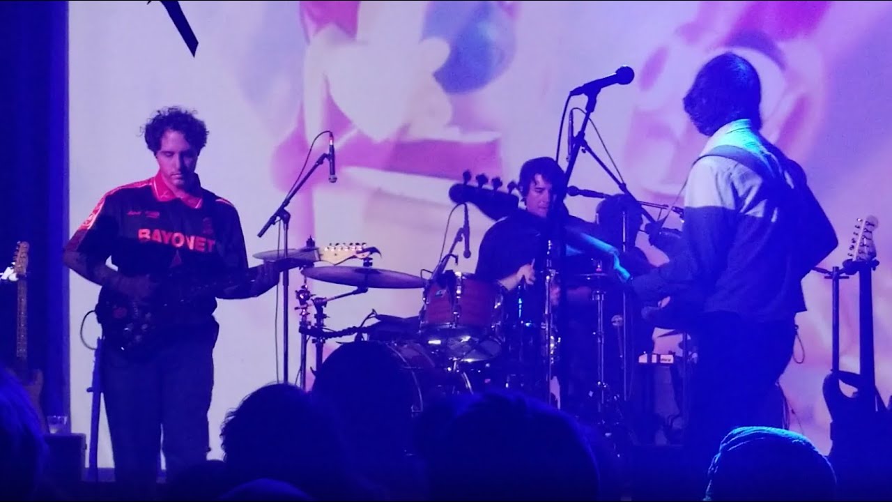 Beach Fossils live at Elsewhere - What a Pleasure (Live) - YouTube