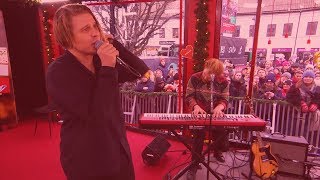 Video thumbnail of "Markus Krunegård - OAOAE Vi förlorade / Musikhjälpen 2018"