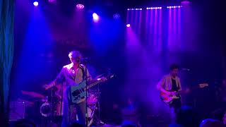 we are scientists - i cut my own hair / i don't bite / chick lit / dinosaurs [live]