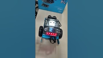 mBot2 Obstacles avoider scratch program