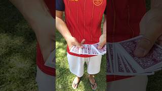 Solo mira el COLOR de las CARTAS #magic #cardmagic #magician #magictricks
