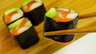 Sushi rice is time-consuming to make so in this video chef devaux
makes a roll without rice. full recipe:
http://www.makesushi.com/sushi-roll-without-s...