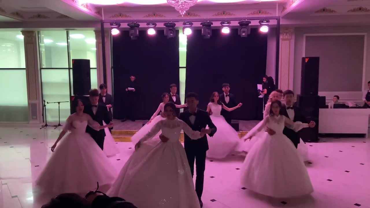 Middle of the night вальс танцы