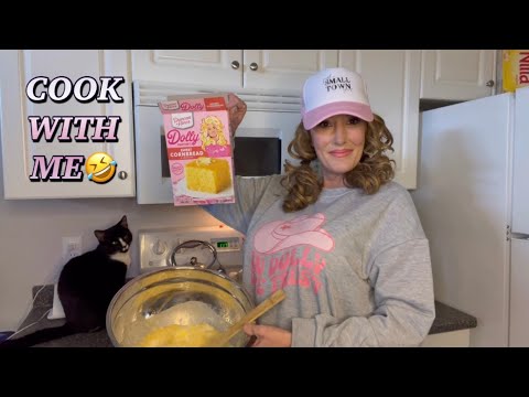 Making CORNBREAD w/ DOLLY! + Parsonver Smartwatch Review…60% off with Code