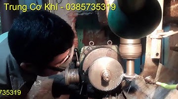 Phay bánh răng modun 2,25 răng thẳng