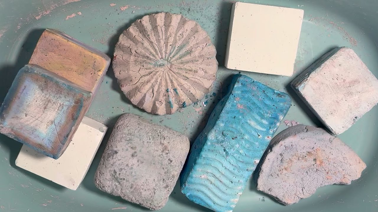 Variety crush fresh gym chalk blocks, dyed blocks and gym chalk reforms ...