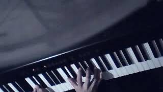 Video thumbnail of "Rosas rojas para una dama triste piano facil"