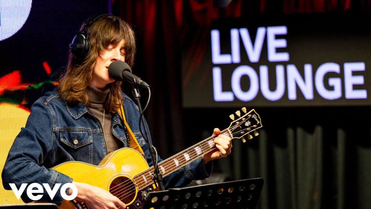 Blossoms – Perfect Me in the Live Lounge