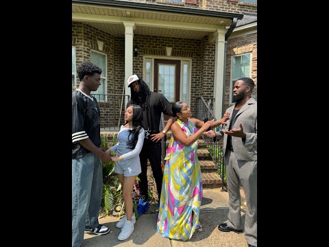 When Jada introduces Rayne to her parents goes wrong!