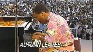 Video thumbnail of "Gonzalo Rubalcaba Trio / Autumn Leaves (1991)"
