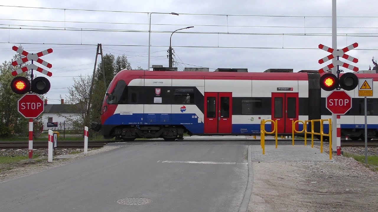 Przejazd kolejowy Kady ul. Środkowa | Railroad Crossing in Poland
