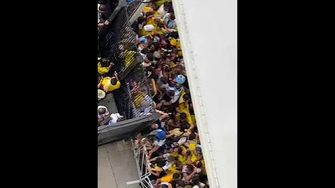 Chaos Erupts at Hard Rock Stadium’s Copa America Final || ViralHog