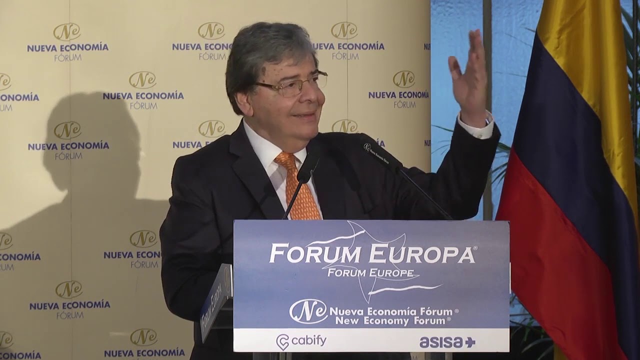 carlos alberto Intervención del Canciller Holmes Trujillo en Nueva Economía Fórum en Madrid