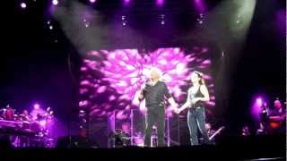 Barry Gibb / Sammy Gibb How Can You Mend A Broken Heart Brisbane 16/02/2013