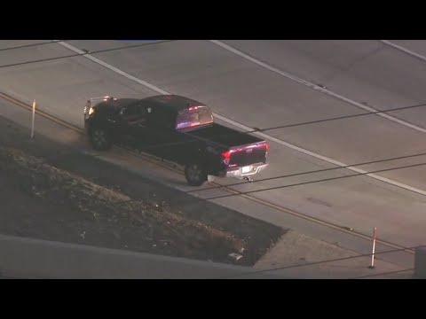 Half-hour police chase across LA County with possible stolen pickup ...